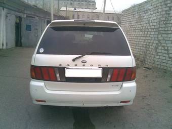 1999 Nissan Bassara Pictures