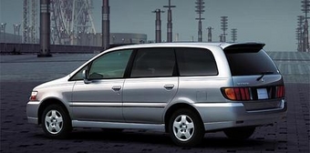 2000 Nissan Bassara