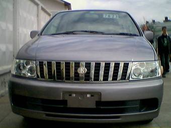 Nissan Bassara