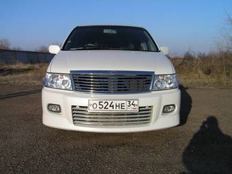 Nissan Bassara