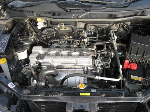 2000 Nissan Bassara