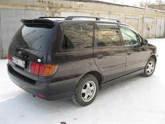 Nissan Bassara