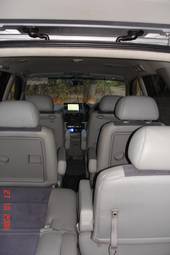 2000 Nissan Bassara Photos