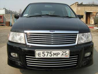 2000 Nissan Bassara Photos