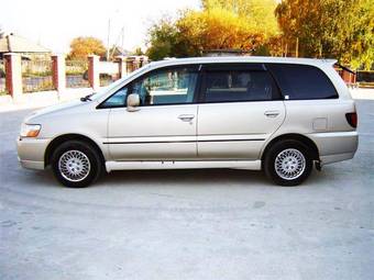 2000 Nissan Bassara For Sale