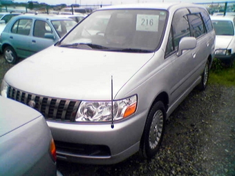 2001 Nissan Bassara