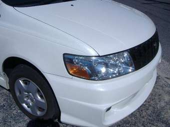 Nissan Bassara
