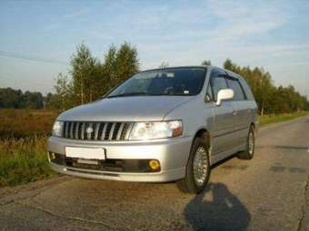 2001 Nissan Bassara For Sale