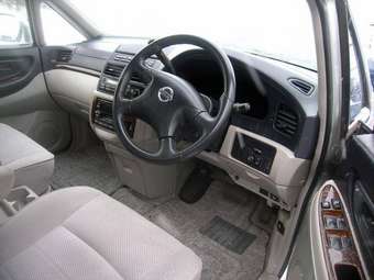 2001 Nissan Bassara Wallpapers