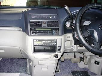 2001 Nissan Bassara For Sale