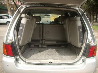 2001 Nissan Bassara Pics