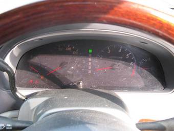 2001 Nissan Bassara Pics