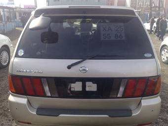 2001 Nissan Bassara Photos
