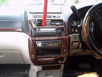 2001 Nissan Bassara For Sale