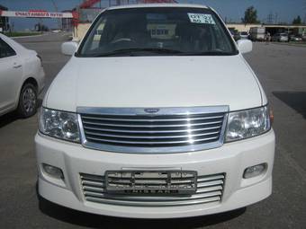 2001 Nissan Bassara Photos