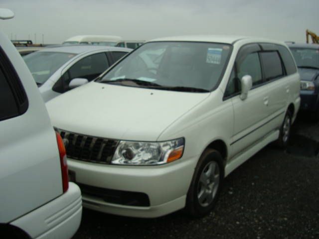 2002 Nissan Bassara