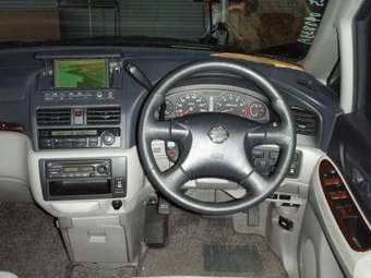 Nissan Bassara