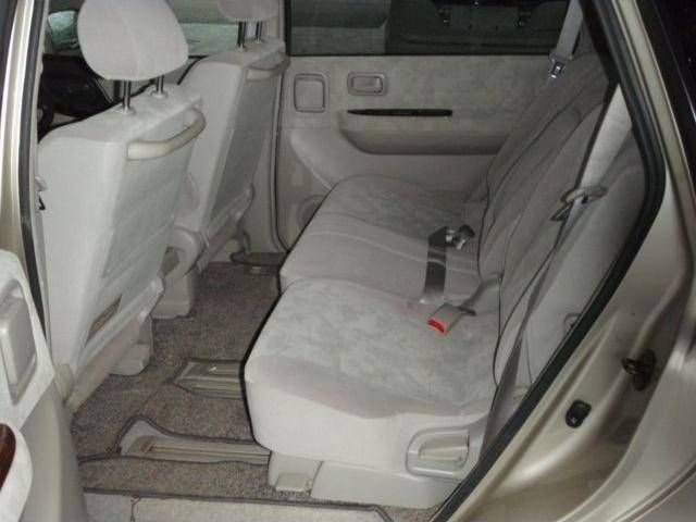 2002 Nissan Bassara