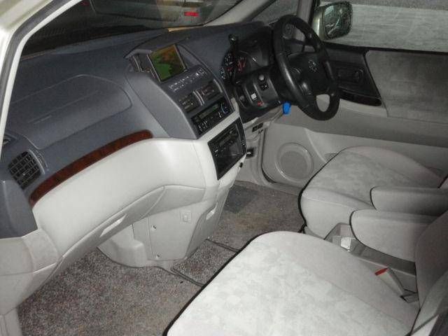 2002 Nissan Bassara