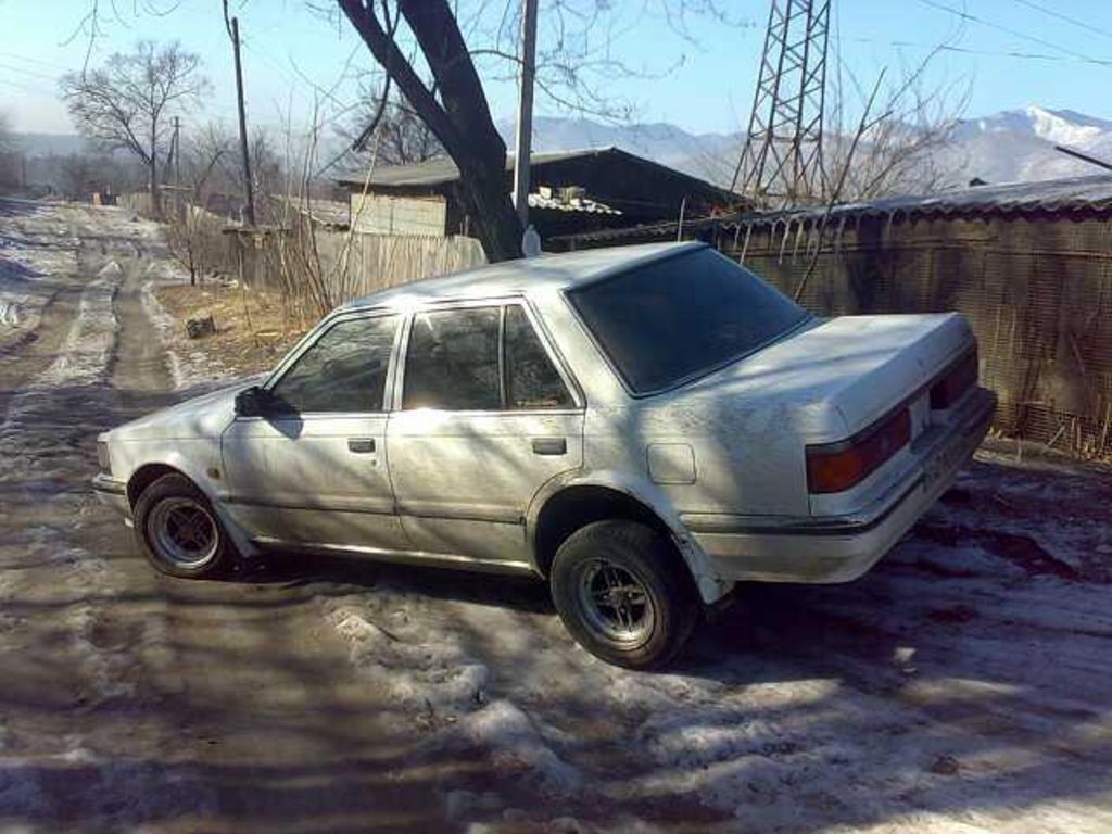 1988 Nissan Bluebird