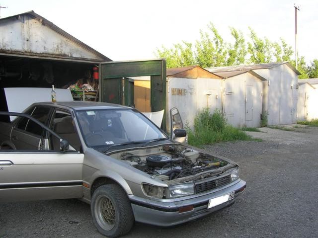 1990 Nissan Bluebird