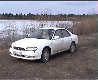 1992 Nissan Bluebird