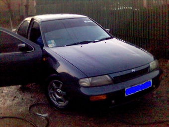 1992 Nissan Bluebird