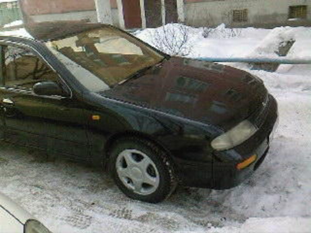 1992 Nissan Bluebird