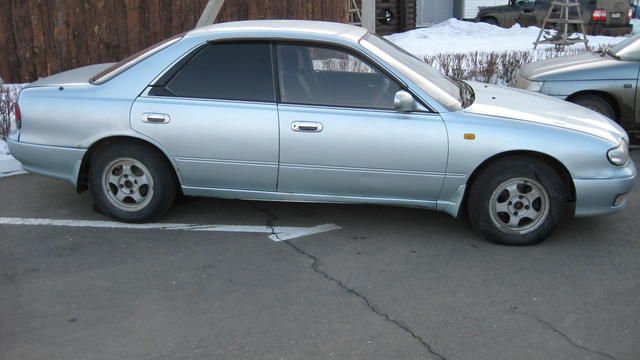 1994 Nissan Bluebird