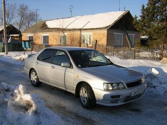 1996 Nissan Bluebird