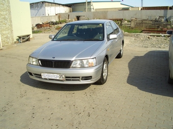 1996 Nissan Bluebird