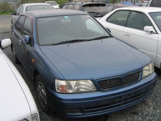 1996 Nissan Bluebird