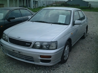 1996 Nissan Bluebird