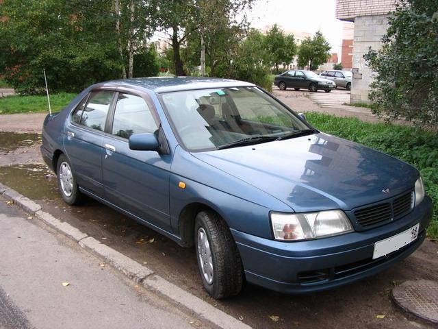 1996 Nissan Bluebird