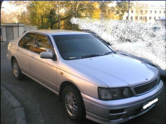 1996 Nissan Bluebird