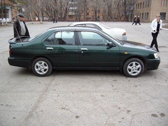 1996 Nissan Bluebird