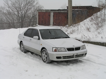 1996 Nissan Bluebird