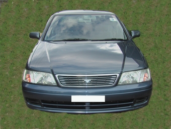 1996 Nissan Bluebird