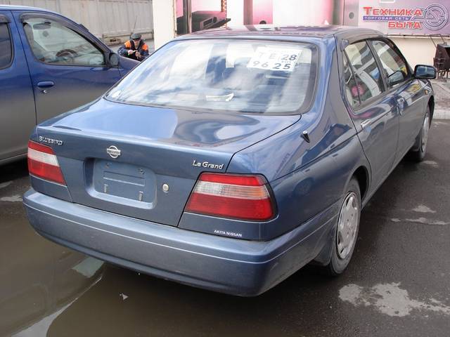 1996 Nissan Bluebird