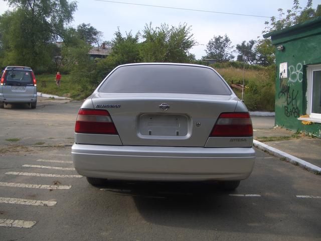 1996 Nissan Bluebird