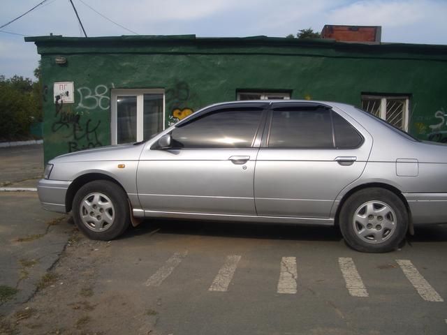 1996 Nissan Bluebird