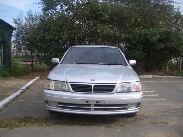 1996 Nissan Bluebird