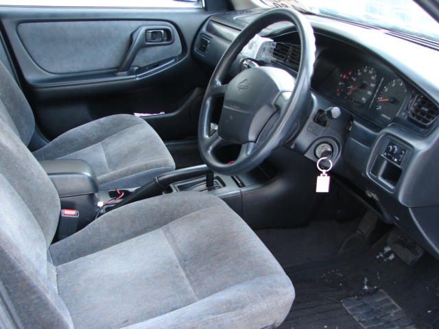 1996 Nissan Bluebird