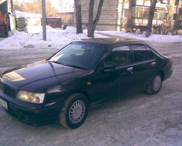 1996 Nissan Bluebird