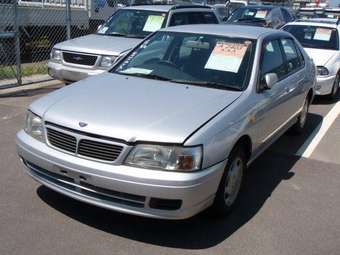 1996 Nissan Bluebird