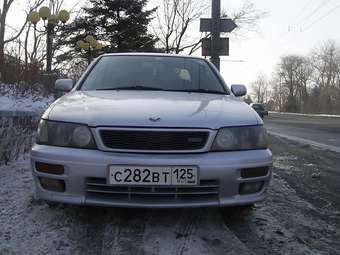 1996 Nissan Bluebird