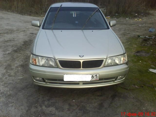 1996 Nissan Bluebird