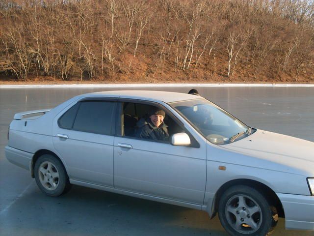 1996 Nissan Bluebird