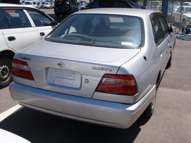 1996 Nissan Bluebird