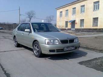 1996 Nissan Bluebird